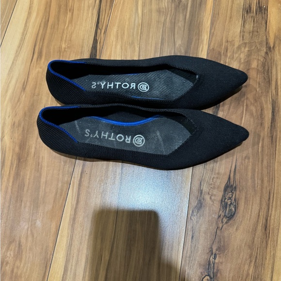 Rothy’s - Picture 2 of 5